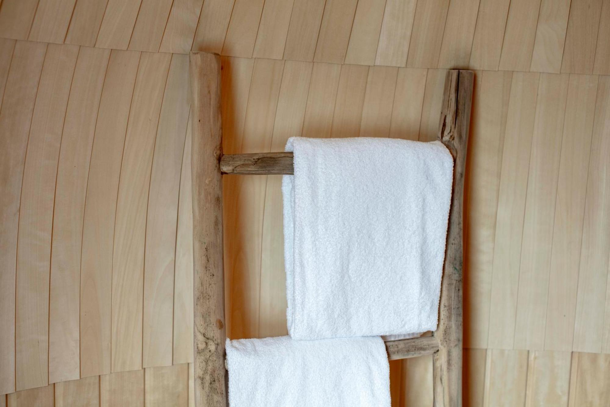Domaine De Ronchinne - Insolites Maillen 部屋 写真